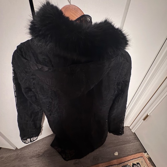 Zac Posen Black Utility Jacket with Faux Fur Collar - Picture 8 of 9